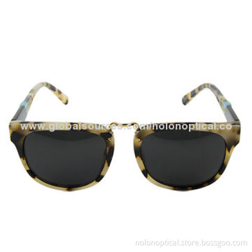 Italian design acetate sunglasses with CE & FDA certification in crystal